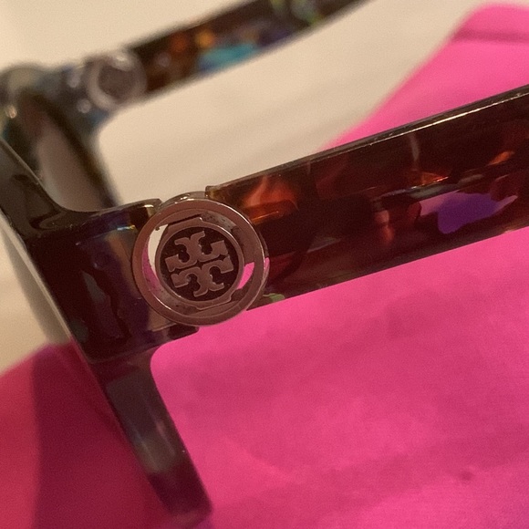 Tory Burch sunglasses - Picture 4 of 10